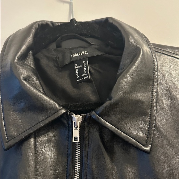 Forever 21 Leather Jacket - Picture 4 of 10